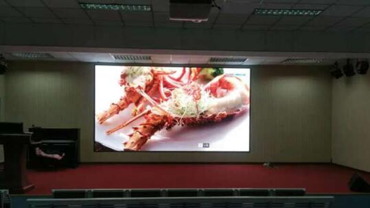 北京市第二十中学室内P2.5高清全彩LED显示屏项目